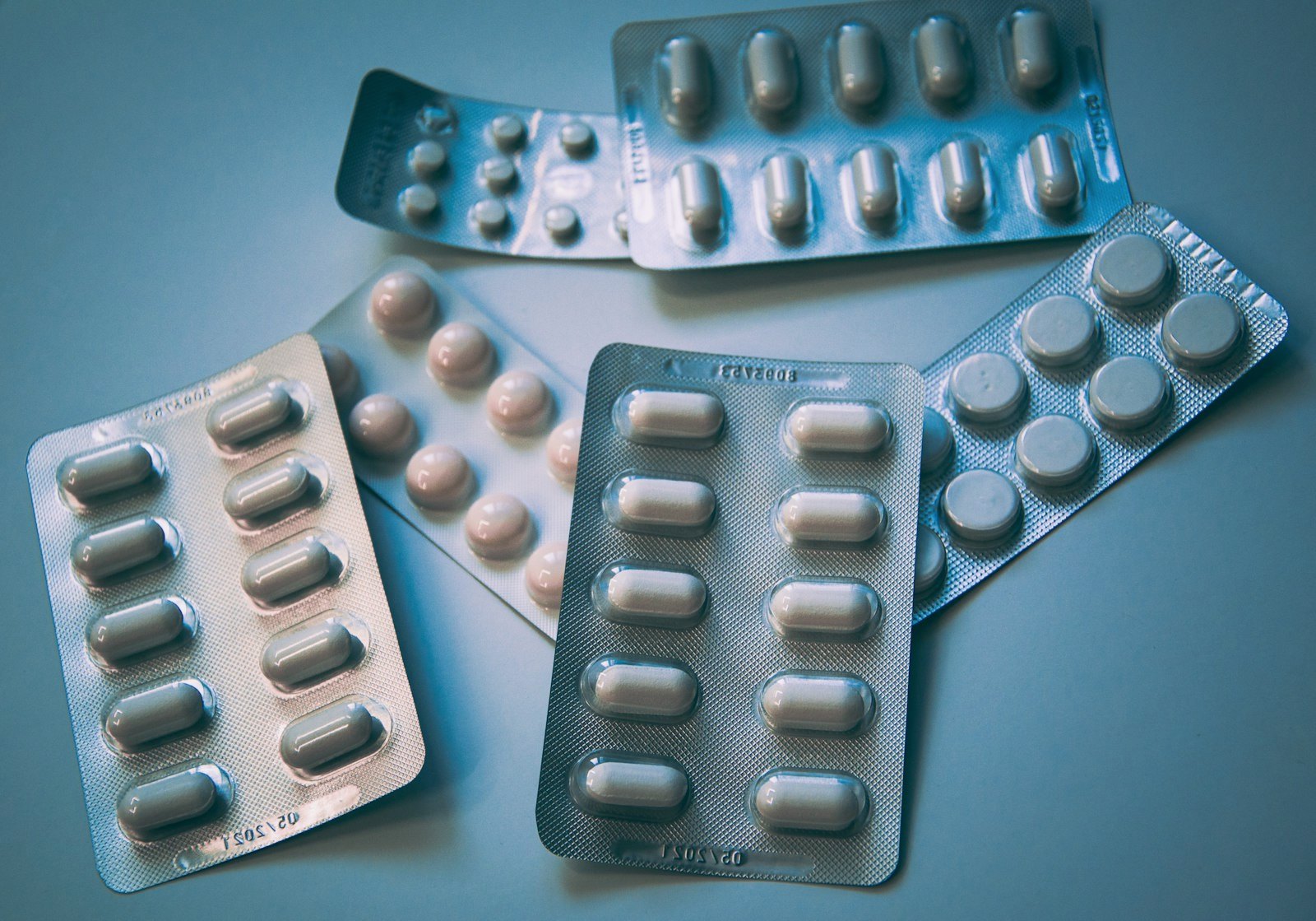 Hospital & Healthcare Supplies